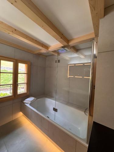 Wonderful Apartment with Lake View in Oberried am Brienzersee Wonderful Apartment with Lake View in Oberried am Brienzersee