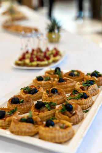 Hotel Ain benian in Aïn Benian Hotel Ain benian in Aïn Benian