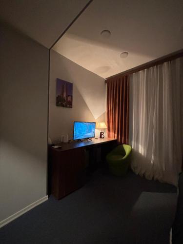 Markaz Apart and Hotel Nizami Street