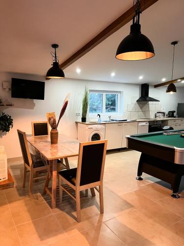 La villa Lambert - Le Loft in La Ferte-Frenel La villa Lambert - Le Loft in La Ferte-Frenel