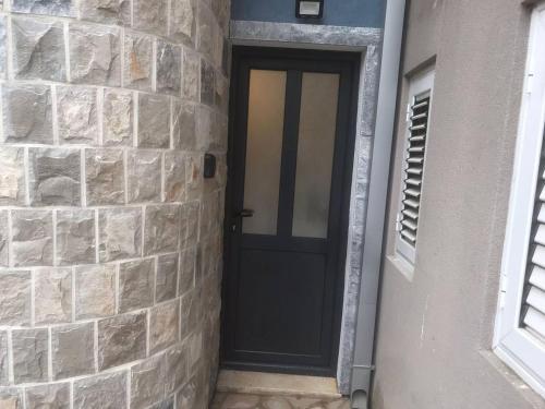 Compact Apartments for Solo Travelers in Igalo Compact Apartments for Solo Travelers in Igalo