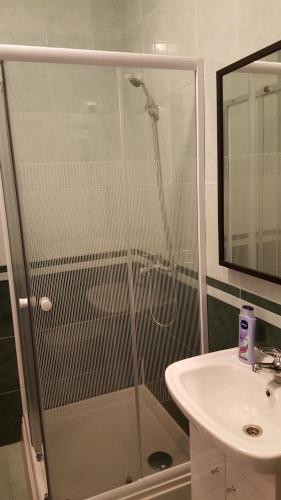Bathroom, Premier Inn Apartments in Budapest Bathroom, Premier Inn Apartments in Budapest