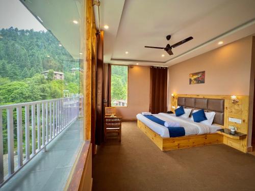 The Urban Retreat in Siyal The Urban Retreat in Siyal