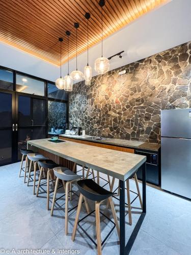 Eunice Villa and Cabins in Manolo Fortich Eunice Villa and Cabins in Manolo Fortich