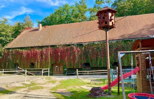 Ubytování na farmě (Ubytovani na farme) in สตไรโบร Ubytování na farmě (Ubytovani na farme) in สตไรโบร