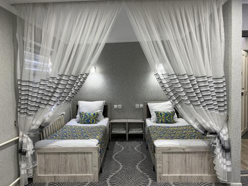 Status House in Farghona Status House in Farghona