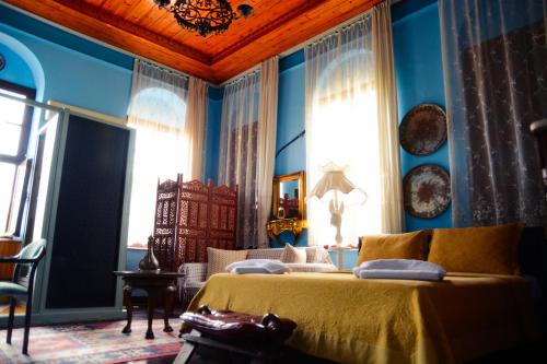 This photo about Cunda Zehra Teyzenin Evi shared on HyHotel.com