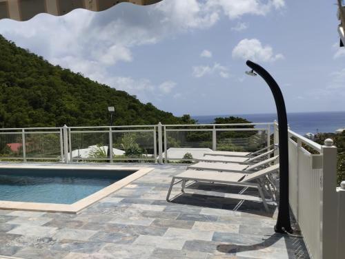 Villa de la Marina avec vue sur la mer et la montagne in Gourbeyre Villa de la Marina avec vue sur la mer et la montagne in Gourbeyre