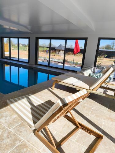 Skats, LES PATICHERES - L'Etable avec accès piscine (LES PATICHERES - L'Etable avec acces piscine) in Vassonville Skats, LES PATICHERES - L'Etable avec accès piscine (LES PATICHERES - L'Etable avec acces piscine) in Vassonville