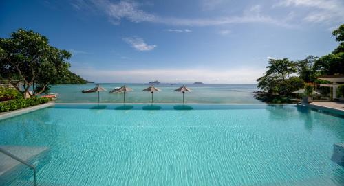Swimming pool, Centara Villas Phi Phi Island in Loh Ba Gao Swimming pool, Centara Villas Phi Phi Island in Loh Ba Gao