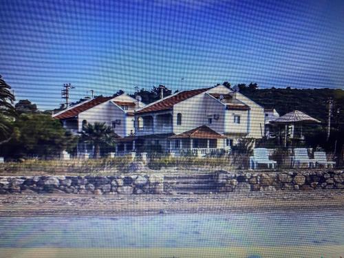 A szálláshely kívülről, Seaside Villas Rental in Ildir A szálláshely kívülről, Seaside Villas Rental in Ildir
