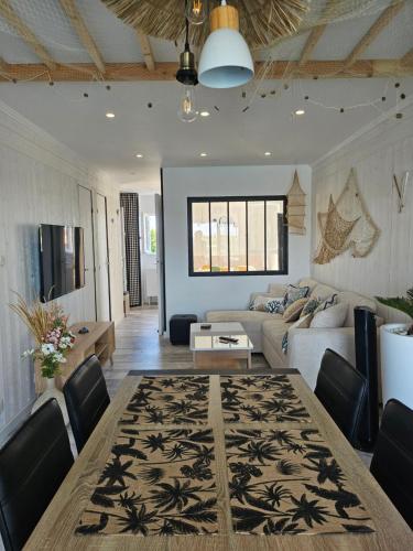 La Cabane vue mer et port in Agde La Cabane vue mer et port in Agde