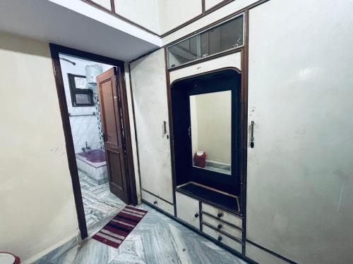 Radha Madhavam Luxurious Boutique Stay in Mathura Radha Madhavam Luxurious Boutique Stay in Mathura