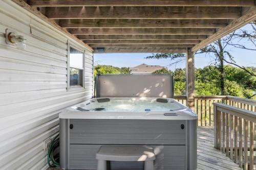 Blue Paradise Club in Kitty Hawk (NC) Blue Paradise Club in Kitty Hawk (NC)