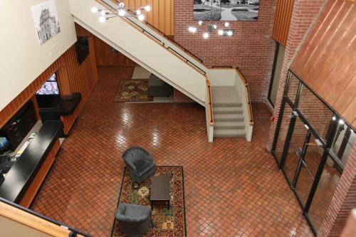 Előcsarnok, Heritage Hotel of Quincy in Quincy (Illinois) Előcsarnok, Heritage Hotel of Quincy in Quincy (Illinois)