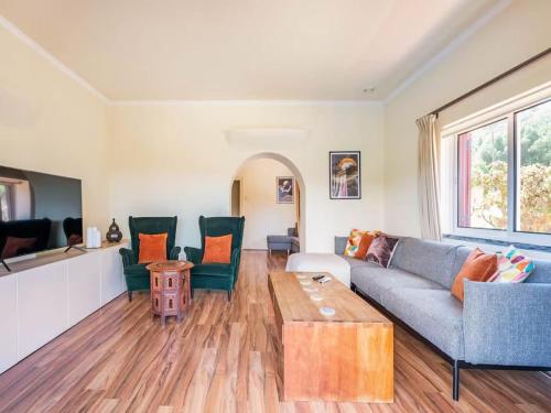 Country house with private pool near Silves in เมเดย์โรส Country house with private pool near Silves in เมเดย์โรส