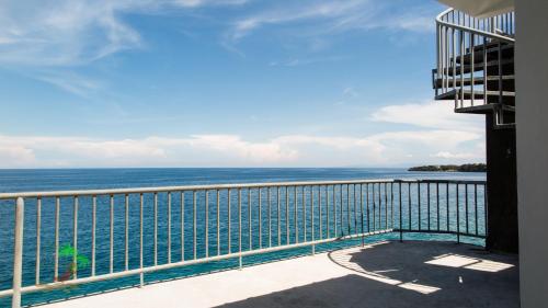 Balcony/terrace, Jaynet Oceanview Resort in Boljoon Balcony/terrace, Jaynet Oceanview Resort in Boljoon