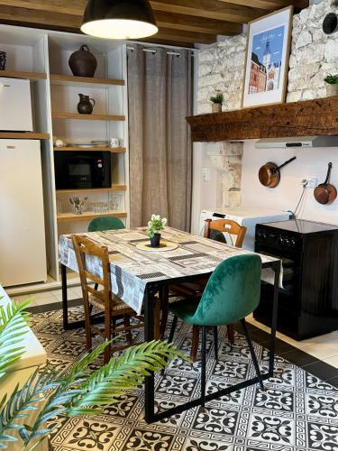 La Villa Ribière (La Villa Ribiere) in Auxerre La Villa Ribière (La Villa Ribiere) in Auxerre