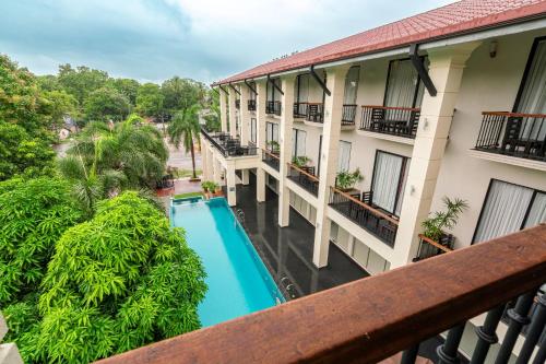 Lavendish Tamarind Lifestyle in يالا Lavendish Tamarind Lifestyle in يالا