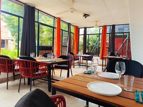 Hotel Les Palmiers in Ouagadougou Hotel Les Palmiers in Ouagadougou