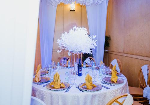 Bisila Palace in Малабо Bisila Palace in Малабо