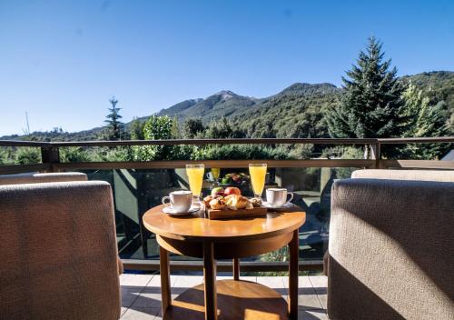 balkon/terras, La Comarca Resort & Spa in Villa la Angostura balkon/terras, La Comarca Resort & Spa in Villa la Angostura