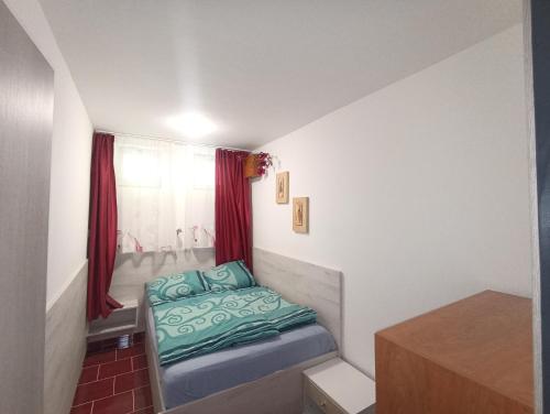 Mali Apartmanház Zamárdi (Mali Apartmanhaz Zamardi) in Zamárdi Mali Apartmanház Zamárdi (Mali Apartmanhaz Zamardi) in Zamárdi