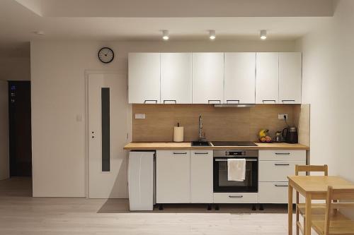 Harmony Residence with Balcony in โปนาวา Harmony Residence with Balcony in โปนาวา