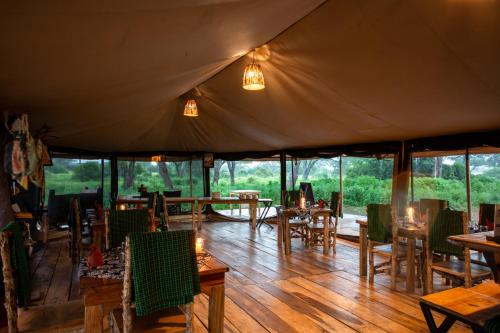 Restaurante, Baobab Tented Camp in Tarangire Restaurante, Baobab Tented Camp in Tarangire