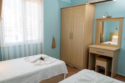 Lighthouse Apartments