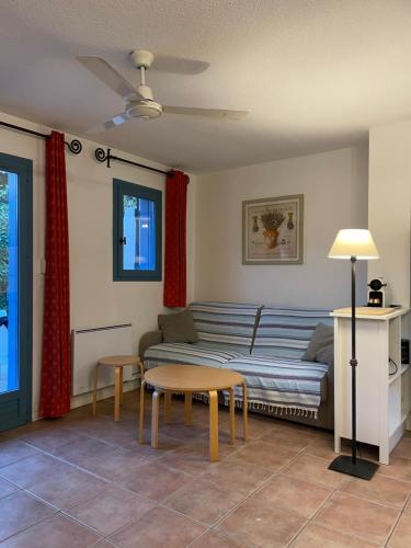 MAZET - Domaine de la Pinède PRAMOUSQUIER - Le Lavandou (MAZET - Domaine de la Pinede PRAMOUSQUIER - Le Lavandou) in Ле Лаванду MAZET - Domaine de la Pinède PRAMOUSQUIER - Le Lavandou (MAZET - Domaine de la Pinede PRAMOUSQUIER - Le Lavandou) in Ле Лаванду