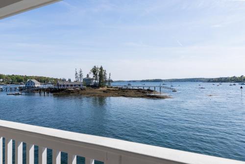 Tugboat Inn in Boothbay Harbor Tugboat Inn in Boothbay Harbor