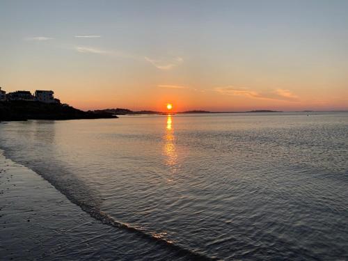 Summer Wind in Hull (Massachusetts) Summer Wind in Hull (Massachusetts)