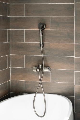 Bathroom, LÁ HOTEL THOẠI NGỌC HẦU in Tan Phu Bathroom, LÁ HOTEL THOẠI NGỌC HẦU in Tan Phu