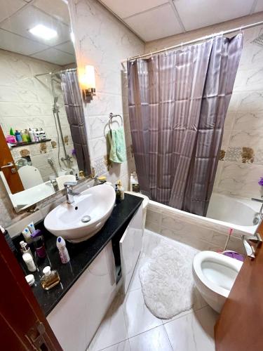 AlenaHome in Madinat Zayid AlenaHome in Madinat Zayid