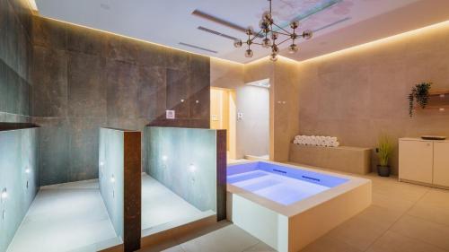 สปา, Boutique Hotel Nautica - SPA & wellness, FREE Parking, Pet friendly in โนวิกราด สปา, Boutique Hotel Nautica - SPA & wellness, FREE Parking, Pet friendly in โนวิกราด