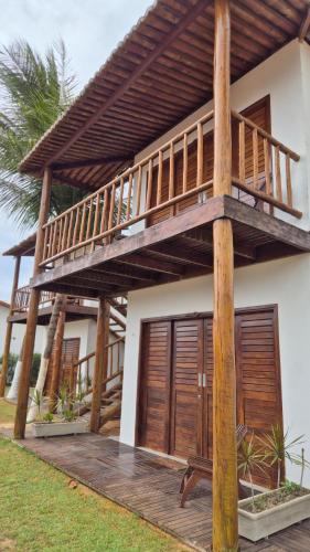 A szálláshely kívülről, La Famiile in Tibau A szálláshely kívülről, La Famiile in Tibau