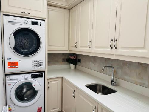 Two bedroom cottage near Maynooth University in Maynooth Two bedroom cottage near Maynooth University in Maynooth