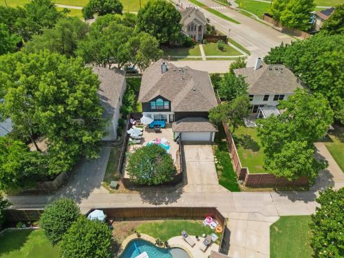 The Beach Oasis In Dallas, Pool & Sauna in פלנו(טי אקס) The Beach Oasis In Dallas, Pool & Sauna in פלנו(טי אקס)