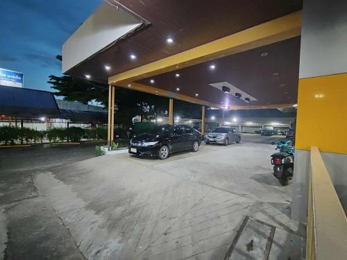 โรงแรมเดอะคัลเลอร์ยโสธร The Colour Hotel Yasothon in Yasothon โรงแรมเดอะคัลเลอร์ยโสธร The Colour Hotel Yasothon in Yasothon