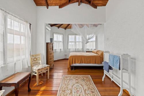 Charming Private Cottage in Gated Estate in Falledge Charming Private Cottage in Gated Estate in Falledge
