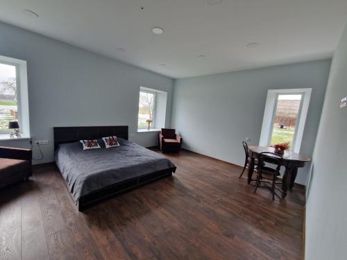 Laumės dvaro svečių namai (Laumes dvaro sveciu namai) in 布比艾 Laumės dvaro svečių namai (Laumes dvaro sveciu namai) in 布比艾