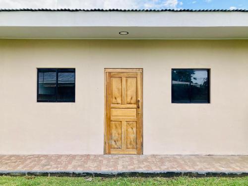 Ngoại cảnh khách sạn, Apartamentos & Suites Los Maribios in Chinandega Ngoại cảnh khách sạn, Apartamentos & Suites Los Maribios in Chinandega