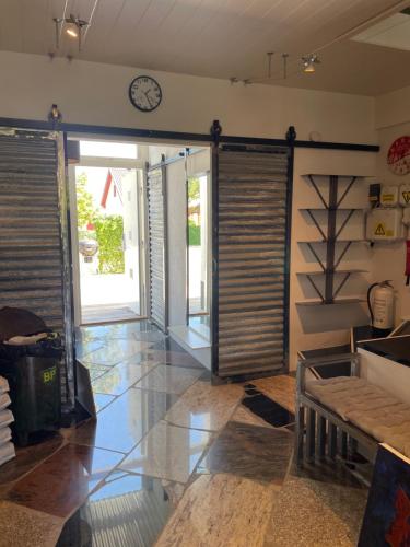 Bejárat, Udda boende med wow-känsla och spabad på terrassen (Udda boende med wow-kansla och spabad pa terrassen) in Loderup Bejárat, Udda boende med wow-känsla och spabad på terrassen (Udda boende med wow-kansla och spabad pa terrassen) in Loderup