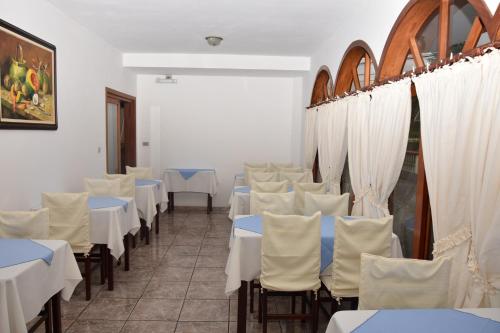 Restaurant, Pousada Campos do Jordao in Campos Do Jordao Restaurant, Pousada Campos do Jordao in Campos Do Jordao