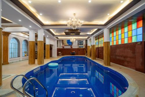 Swimming pool, The Kurki Heritage in Jaipur Swimming pool, The Kurki Heritage in Jaipur