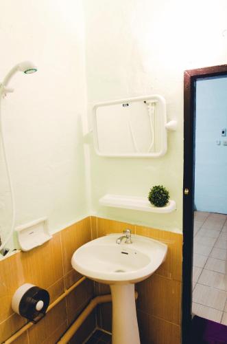 This photo about Reuan Audthasawan shared on HyHotel.com