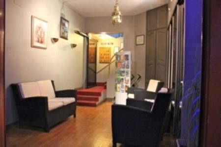 Lobby, Hotel Le Richelieu in Le Treport Lobby, Hotel Le Richelieu in Le Treport