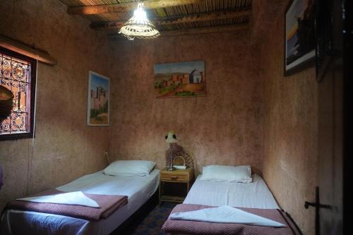 riad AsRiR in טיזניט riad AsRiR in טיזניט