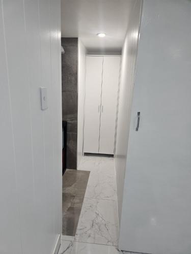 New and cute one bedroom flat near พิพิธภัณฑ์ผู้ตั้งถิ่นฐานเพโทนี New and cute one bedroom flat near พิพิธภัณฑ์ผู้ตั้งถิ่นฐานเพโทนี